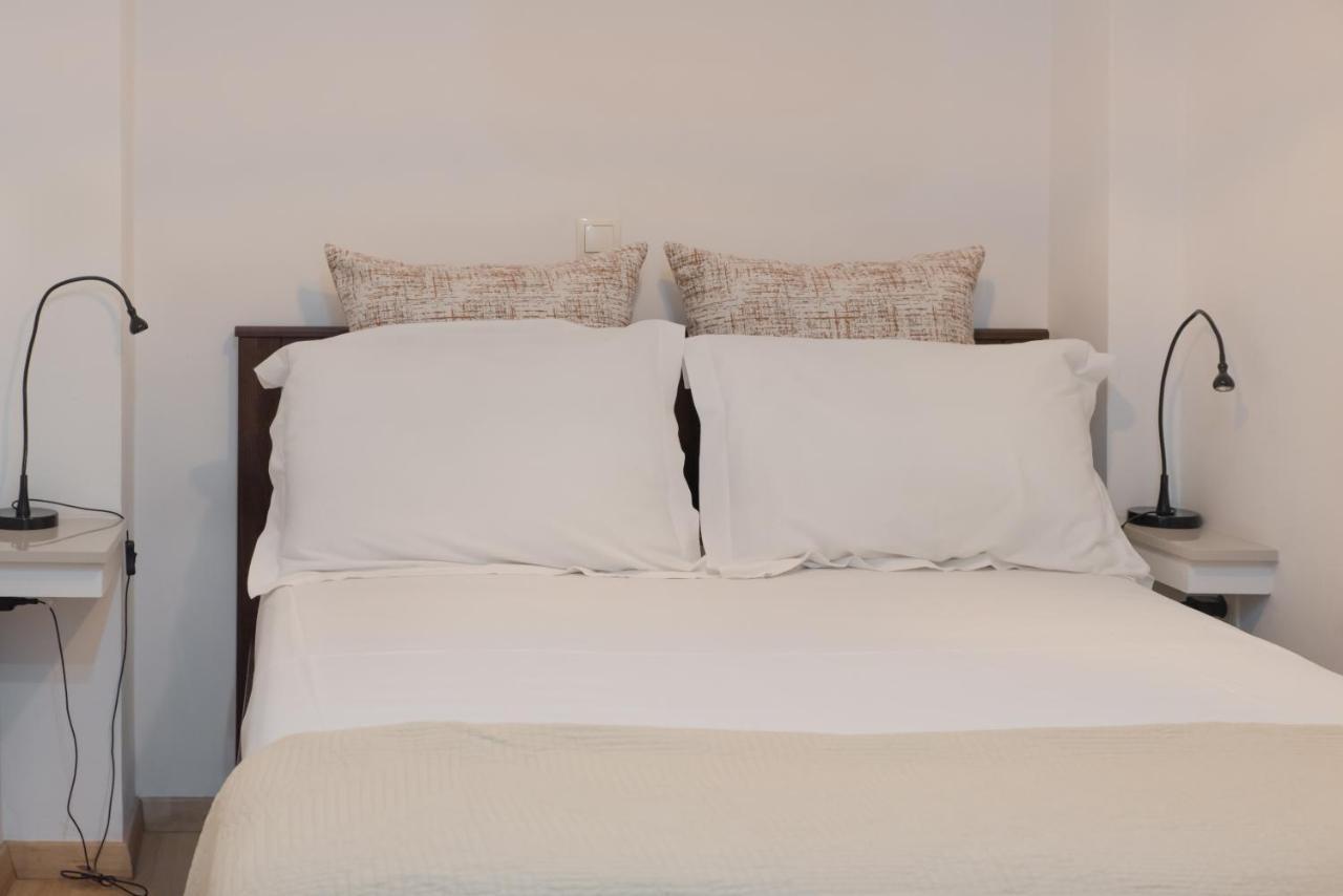 Amazing Apartment 2 Min To Acropolis Athen Exterior foto